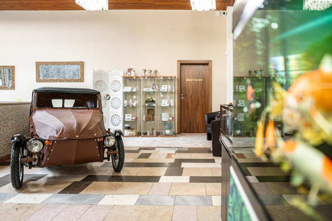 Hotel Fontana 브르노 외부 사진
